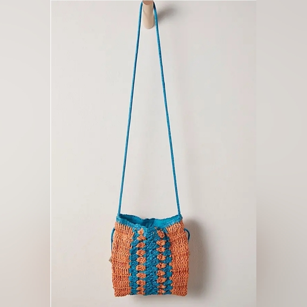 NWOT Free People Heatwave Mini Crossbody - Tropical